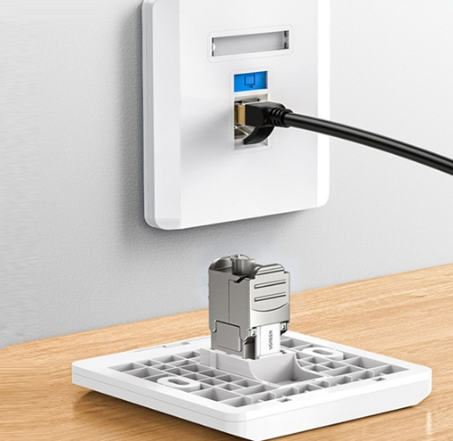 Nhân mạng RJ45 Cat7 âm tường không cần tool Ugreen 30858 - 10Gbps