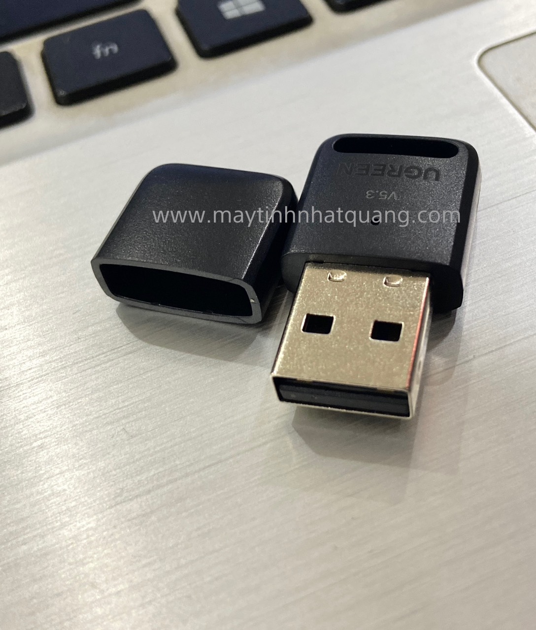 Thiết bị USB Bluetooth 5.3 Dongle cho PC chính hãng Ugreen 90225 cao cấp